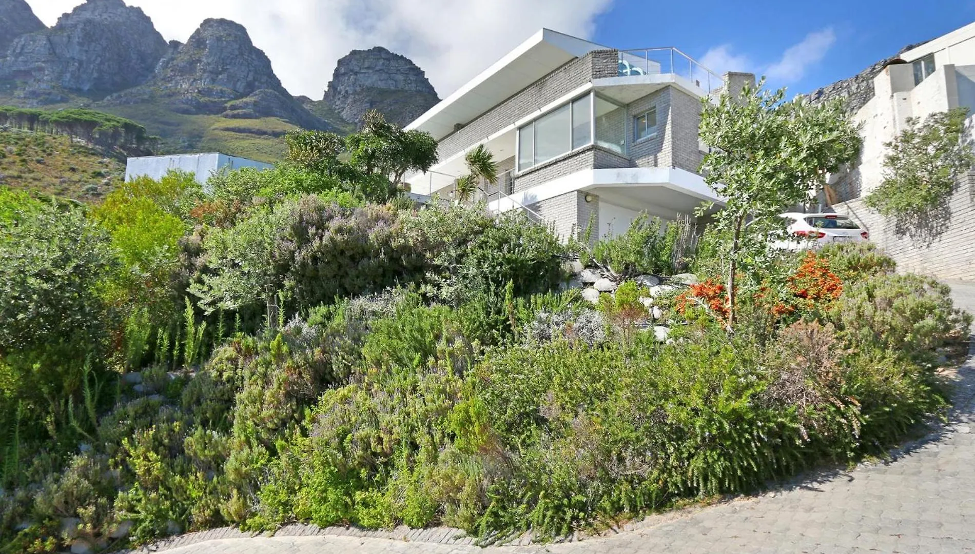 Callisto - Camps Bay Le Cap